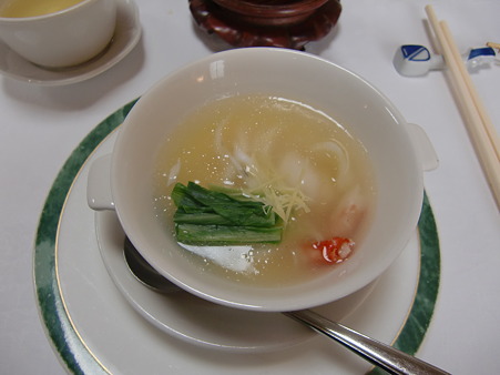 古月(白魚と春野菜の茶わん蒸しスープ)