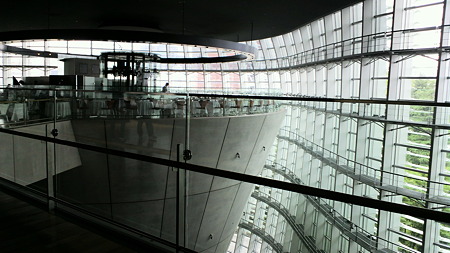 国立新美術館4
