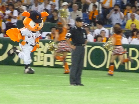 ジャイアンツのラッキーセブン。