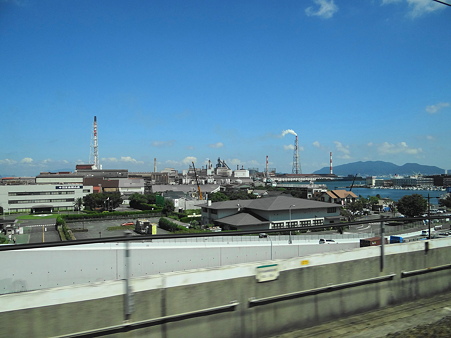 車窓から:小倉の街