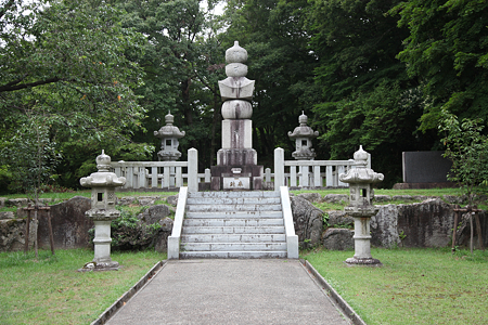 源平供養塔 - 1